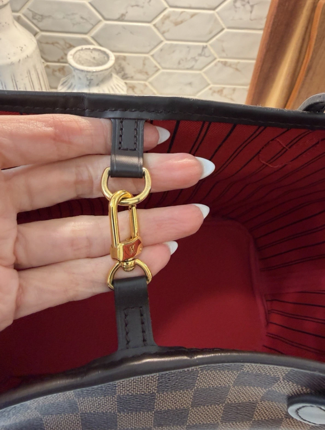 Authentic Louis Vuitton Damier Ebene Neverfull MM
