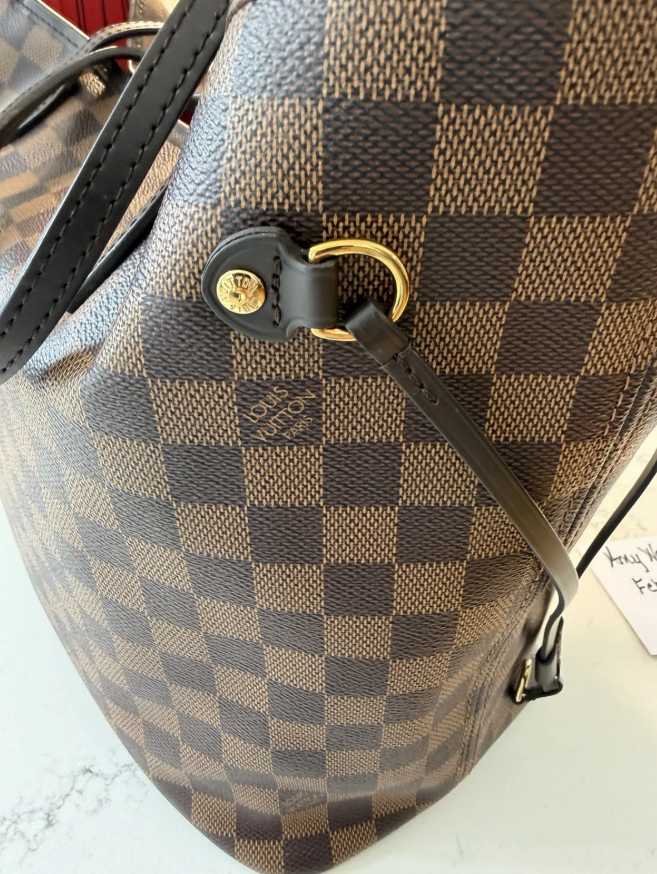 Authentic Louis Vuitton Damier Ebene Neverfull MM