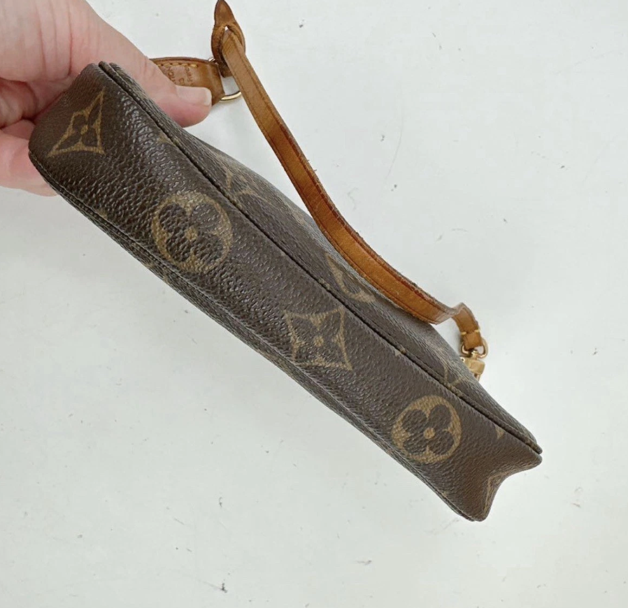 Louis Vuitton Mini Pochette Accessoires Monogram Brown Canvas France Auth FL1012