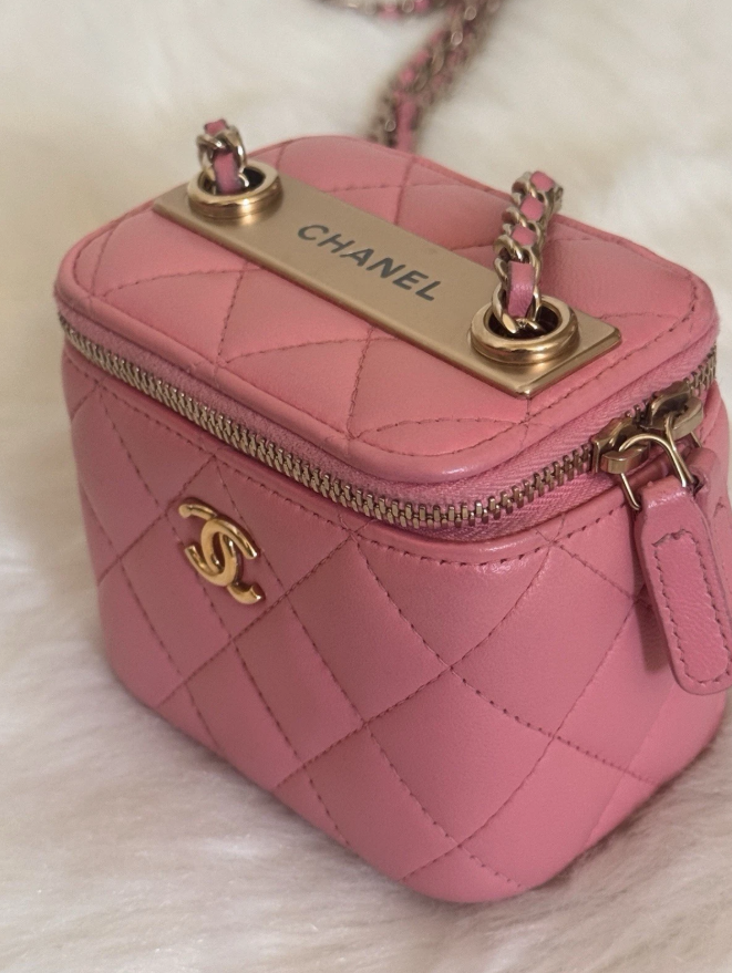 Chanel Lambskin Trendy CC Vanity Chain Shoulder Bag Pink
