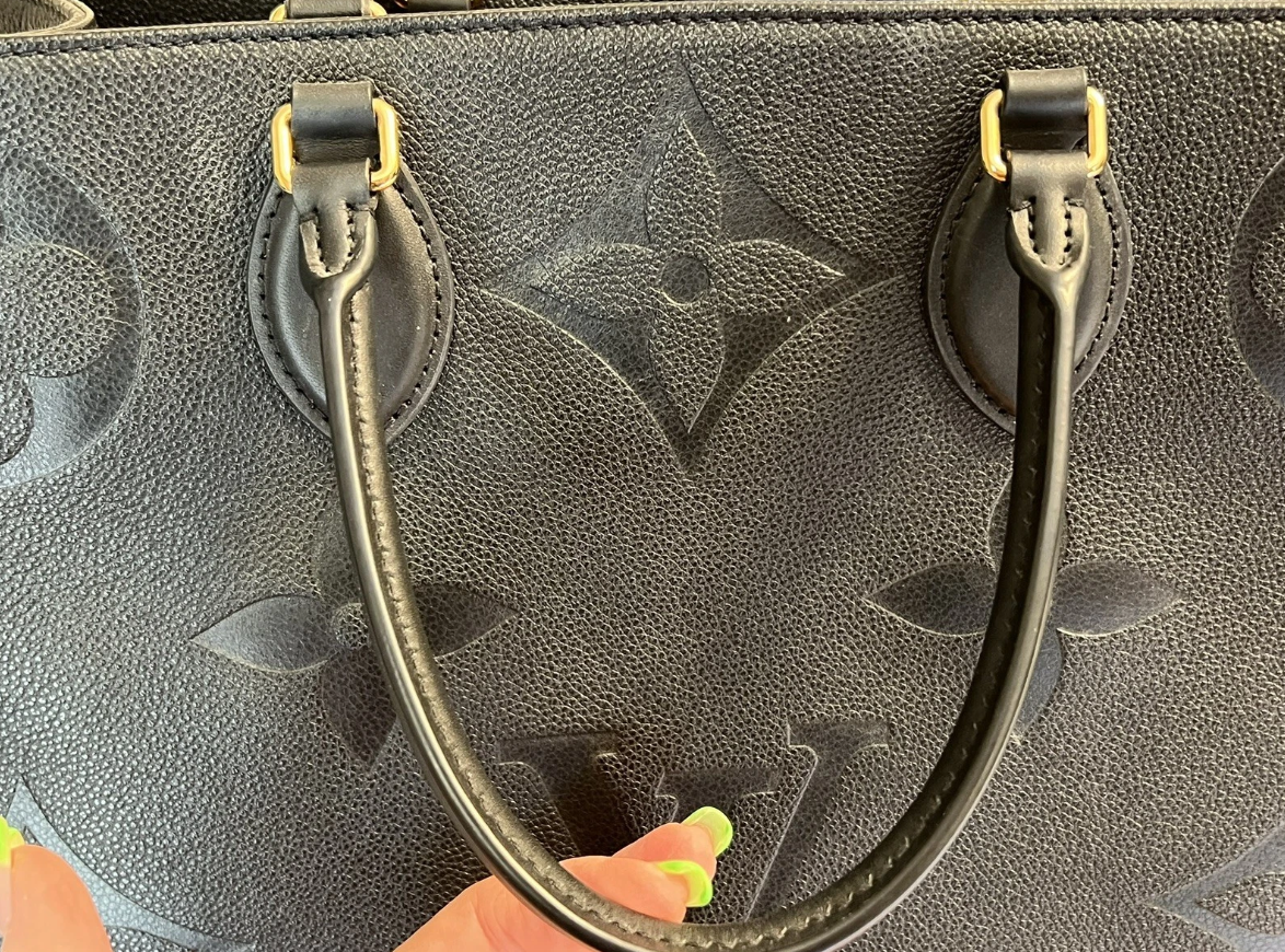 Louis Vuitton OnTheGo Tote GM Black Leather